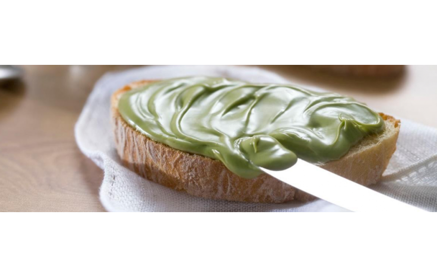 Schmiercremen mit nativen olivenöl extra und marmeladekompotte